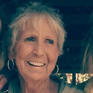 Meet your Posher, Joani